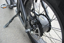 Load image into Gallery viewer, Coastal Cruiser - Ripper Pro - Dual-Battery 48V 750W Moto Style Electric Bike