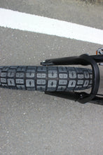 Load image into Gallery viewer, Coastal Cruiser - Ripper Pro - Dual-Battery 48V 750W Moto Style Electric Bike